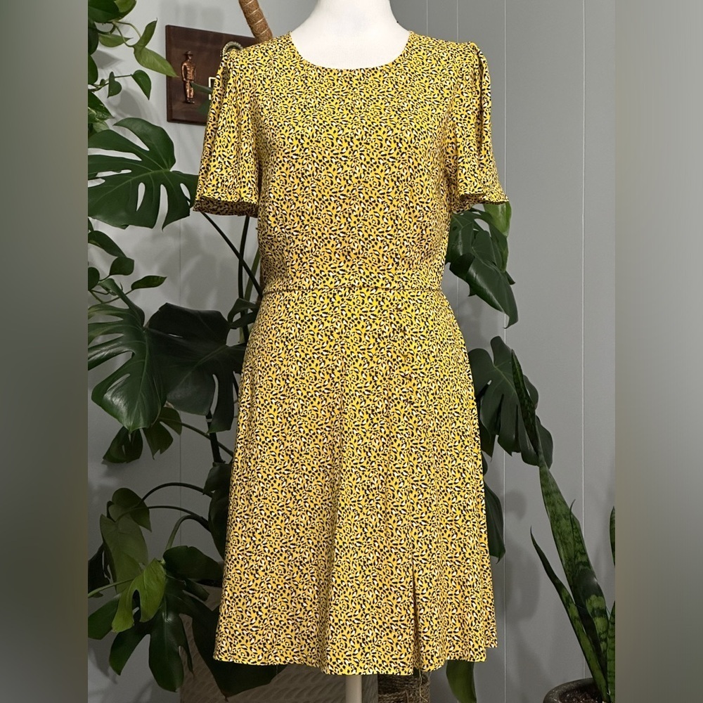 🛍️City Vibe Short sleeve dress Size S excellent condition